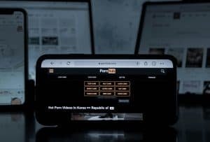 shane-uchi-eVrlbmVuM1o-unsplash