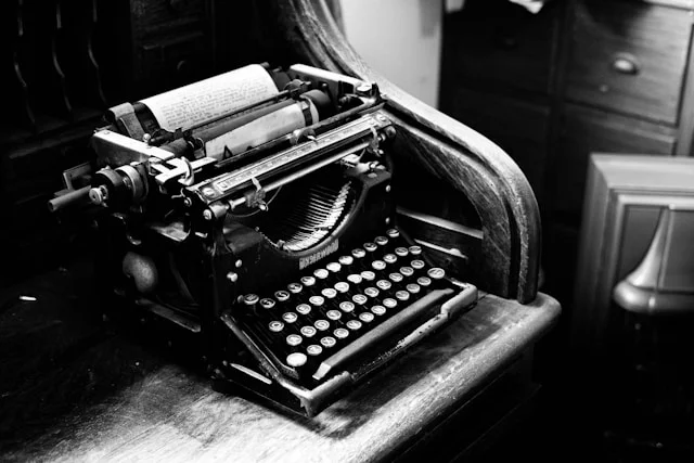 Cronaca-Nera-Agenda-Setting-Notizie-Photo-by-Mike-Hindle-on-Unsplash-mike-hindle-DWyRC2juMgs-unsplash